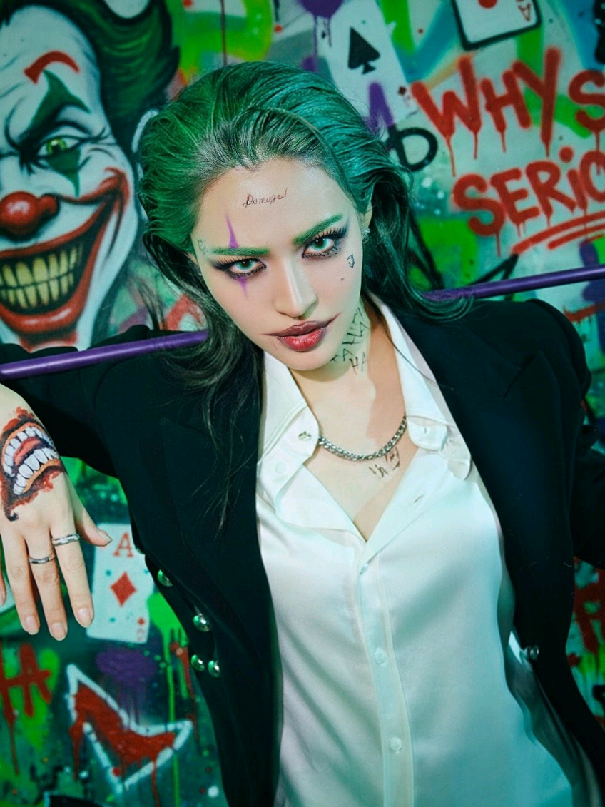 My joker 🃏🫦  . #linglingkwong  #jockerlover  #hallowen  #lingling  #darkside 