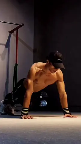 just believe in hard work 💪💯#motivation #workout #Fitness #cardio #gym @zks @zks @zks 