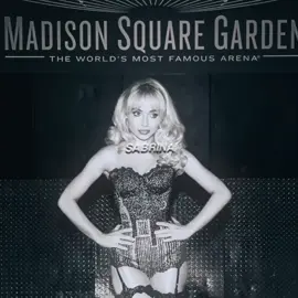 yeah so im calling.. 🙋 the new york body suit is actually insane omg.. | #sabrinacarpenter #foryou #editor #vsp #edit | dts: @may🦎 ⸆⸉ @lisa⸆⸉ @luv @stateoftaylor⸆⸉౨ৎ @halle⸆⸉ @Swiftiets⸆⸉ | sabrina carpenter hot edit short n sweet tour new york mans best friend 