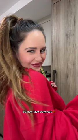 It’s so cozyyy and cute 🫶 #tiktokshopcreatorpicks #tiktokshopblackfriday #gap #crewneck #fallfashion 