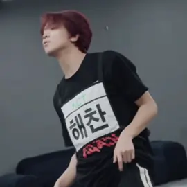 HAECHAN STOP SAVING HEX WITH ME IM TRYNA EDIT THIS SONG 😭 sdt: @milah<3 @athena ᡣ𐭩 @joneo༅ #haechan #haechannct #nctedit #nctdream #fyp 