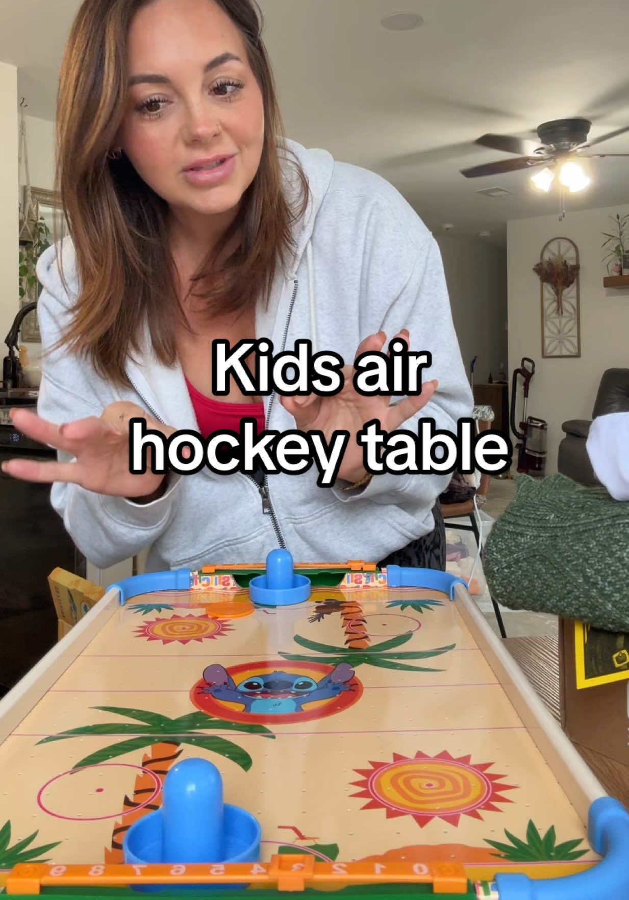 I’m lowkey super excited to give this to them for christmas 😍  #christmasgiftideas #christmasgiftsforkids #giftsforkids #airhockey 