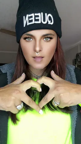 I need your love #liaz_army🇷🇴 #♥️ #⏰ #👎 #👍