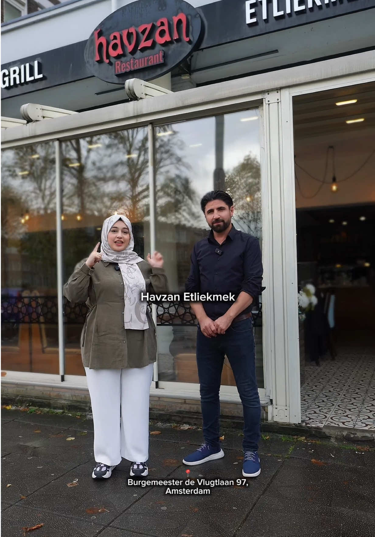 Als je in Nederland aan etliekmek denkt, is er maar één adres dat in je opkomt: Havzan Etliekmek. 📍 Burgemeester de Vlugtlaan 97, 1063 BJ Amsterdam 📞 (020) 358 3605 🅿️ Gratis parkeren op ons beveiligde terrein! #havzan #restaurant #amsterdam #etliekmek #turksrestaurant