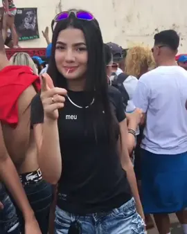 eu e a xulia ali no segundo clipe (FAÇAM CHEGAR NA @bea ) #fy #viral #beamom #crucificadaaocontrario 