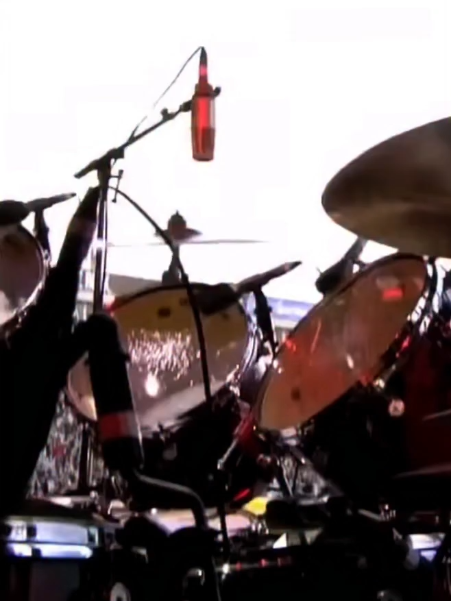 SLAYER – RAINING BLOOD #slayer #slayerband #slayerbandofficial #slayerrainingbloodintro #jeffhanneman #tomaraya #kerryking #davelombardo #slayervideos #slayersongs