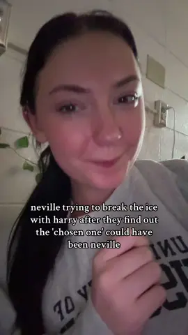 harry's just looking at him with the thousand yard stare #harrypotter #goldentrio #nevillelongbottom #marauders 