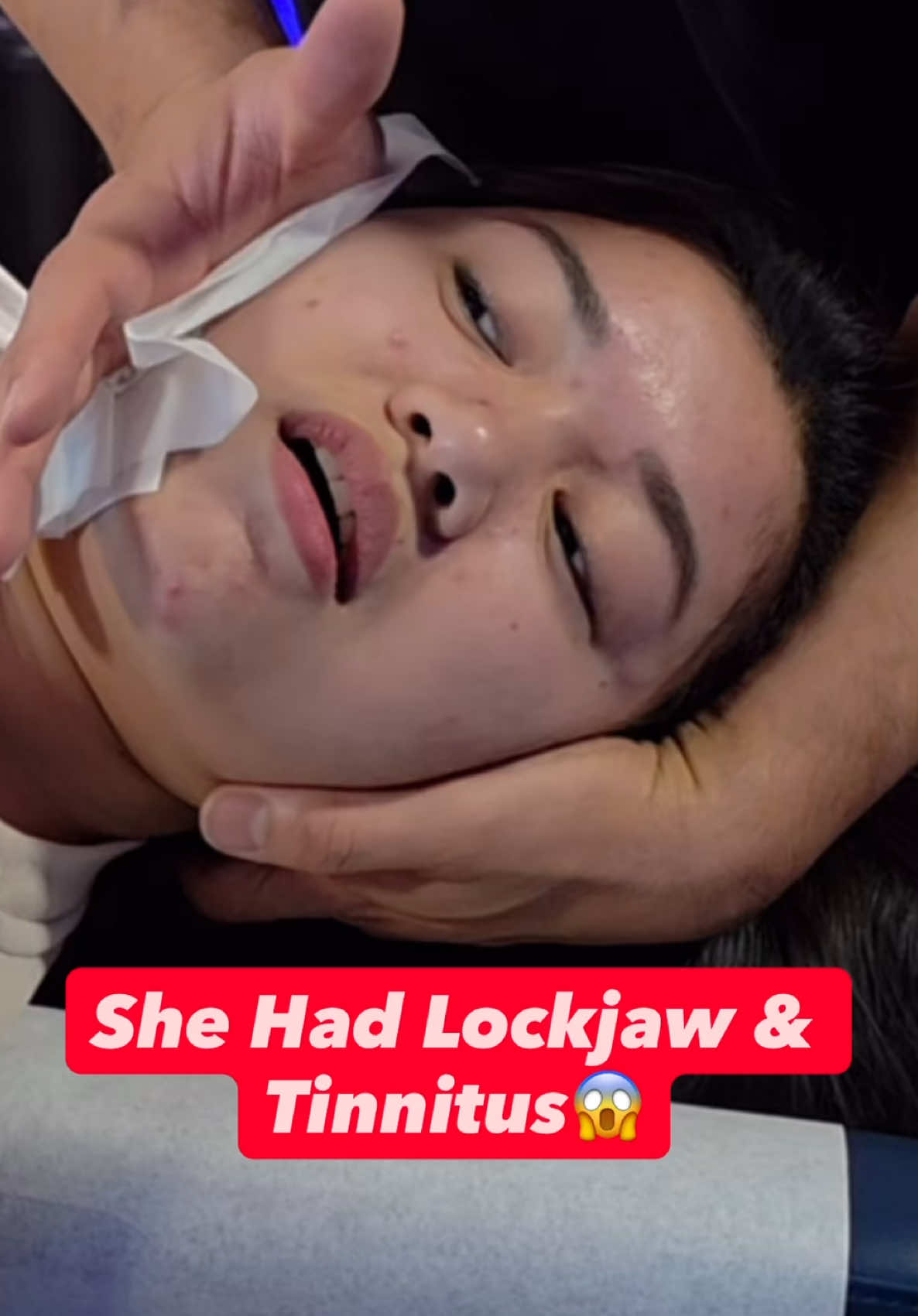 She Had Lockjaw and Tinnitus—Until This Happened 😱 She hadn’t been able to open her mouth for 2 years… and the ringing in her ears wouldn’t stop. After a molar removal, she developed lockjaw and tinnitus that never went away, until this visit. I adjusted her spine, jaw, and ears, and finished with laser therapy to calm the nerves and inflammation. For the first time in 6 months, the ringing stopped… and she could finally open her mouth again 🙌 👉 Chiropractic care goes beyond the spine, it’s about restoring the body’s connection and healing from the inside out. #chiropractor #TMJ #tmjpain #jaw #tinnitus