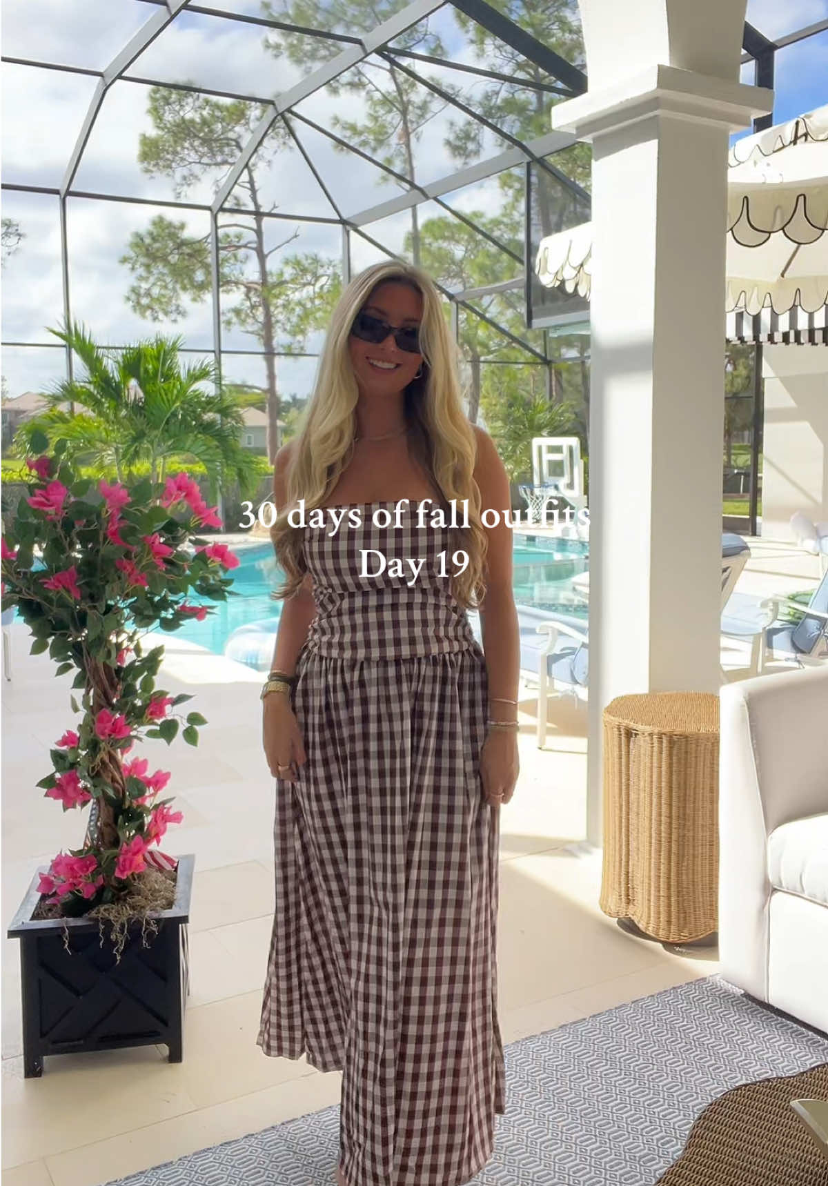 30 days of fall outfits : day 19 ! Warm weather bc I’m on vacation  #OOTD #falloutfits #fallfashion #falldresses #30daysofoutfits 