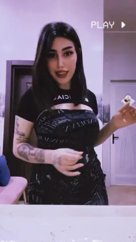 دخيلك لا تروح بعيد 💔😄.   صعدووو 🔥.                #حمدمد🔥 #الشعب_الصيني_ماله_حل😂😂 #مابيه_حيل_اخلي_هاشتاكات🗿💔 #تصميم_فيديوهات🎶🎤🎬 #احبكم 