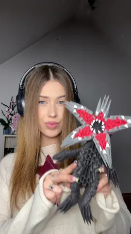 Robić Tutorial? 🖤 #DIY #strangerthings #origami #giftidea #tutorials 