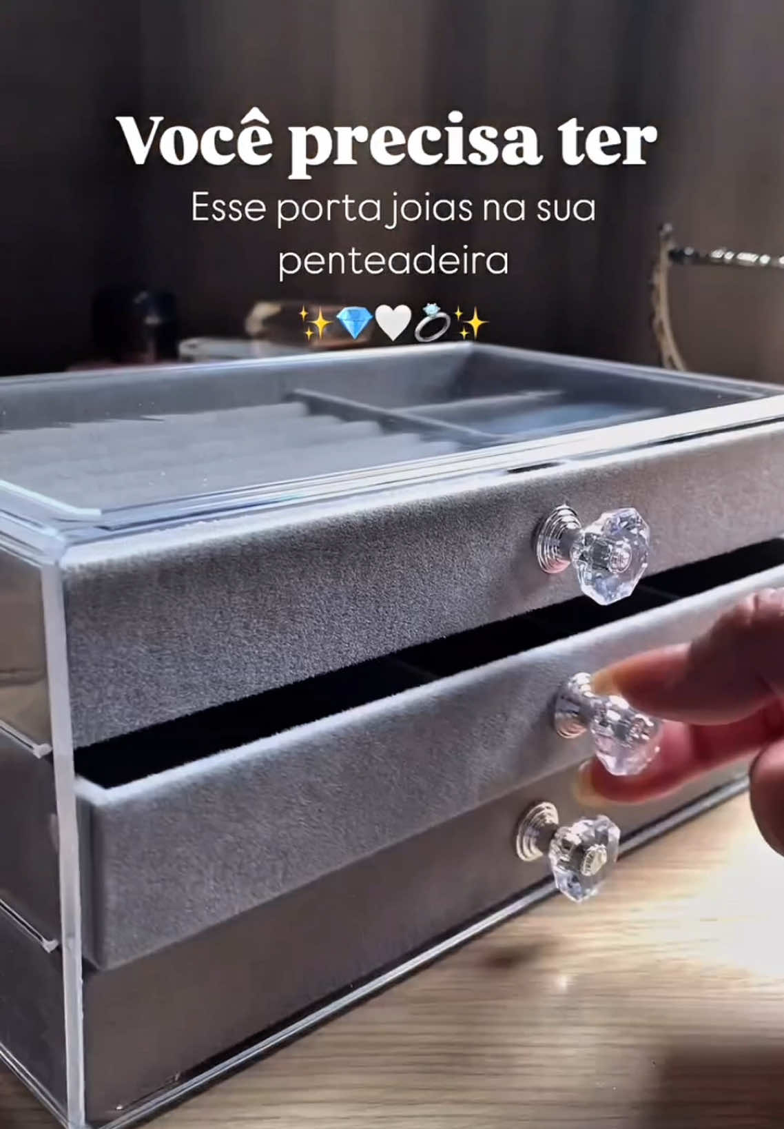 💍 Organização e elegância em um só lugar! ✨ Guarde suas joias com estilo e praticidade. 😍 👉 Link nos comentários! #shopee #casa #decoração #joias #organizadores 