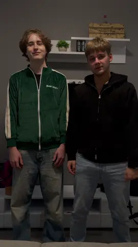 Желаю всем удачи в конкурсе, ежедневных победителей мы будем кидать в тгк pulse media.  #pulsevisuals #pulseteam #фантайм #майнкрафт #анархия 