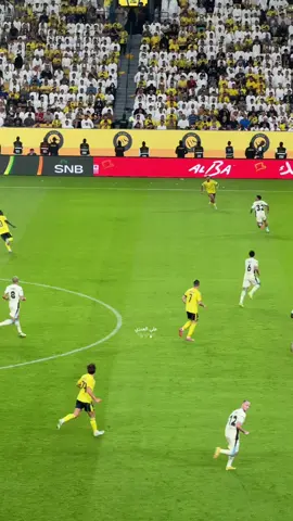 كرت احمر على لاعب الاتحاد بسبب التهور 😨😨😨 #alnassr #cristianoronaldo #النصر #ronaldo #النصر_الاتحاد 