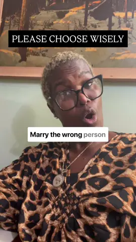 Please choose wisely. @mecasamenavia #motivation #follow #inspiration #Love #loveyourself       