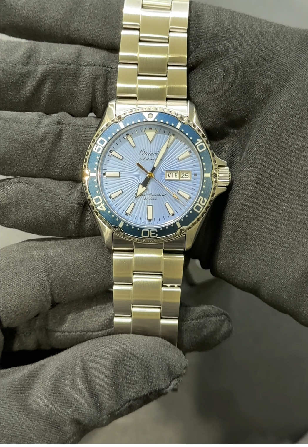 Anche voi pensate sia stupendo? #passionoftime #orologi #gioielli #accessori #pesaro 