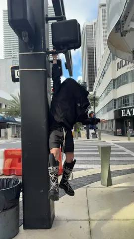 draft #mauiwowie #rickowens #drmartens #rickowensonline 