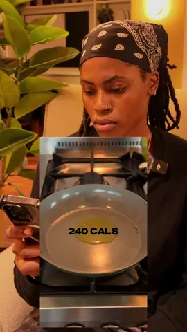 Calorie deficit might be easier if you know how much you’re putting into your body 🤝🏾