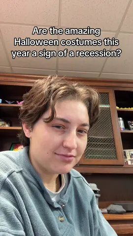 Also an influx of people eating bologna??? Recession indicator. #fyp #wlw #halloween 