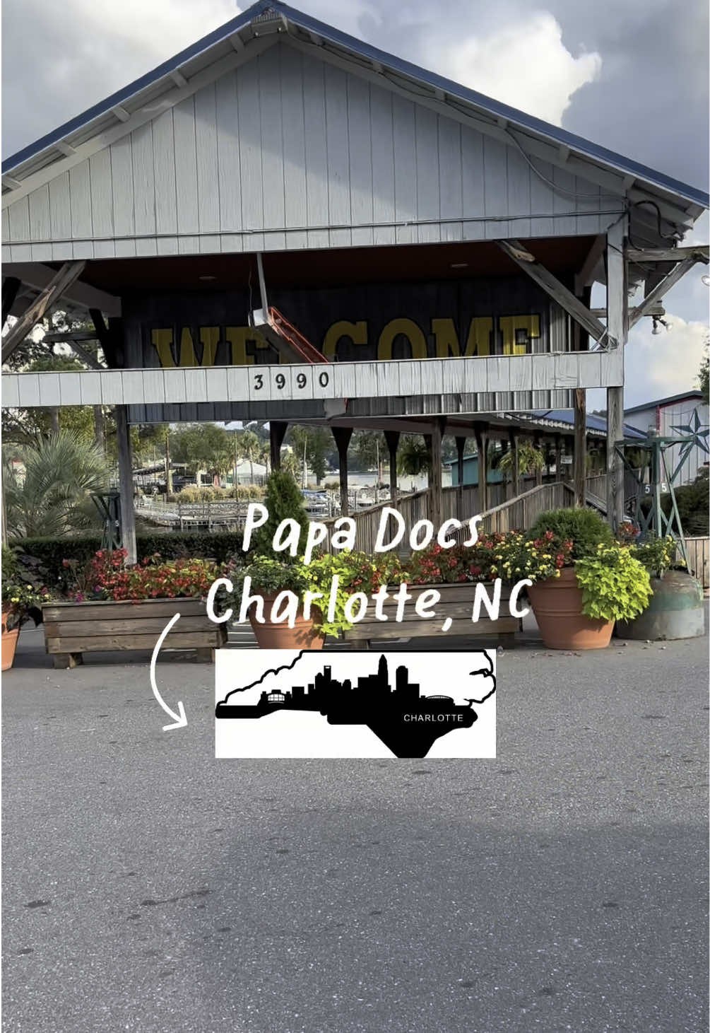 food & vibes? 🦐🍴 ALL there!  #papadocs #charlottenc #food #charlottefood #fyp 