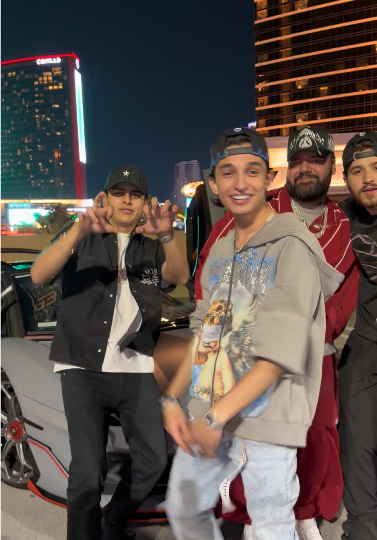 ENTONCES SI?🫵🏼🫡 #reyquinto #barbashats #lonche #willito #corridos @El barbas Hats 