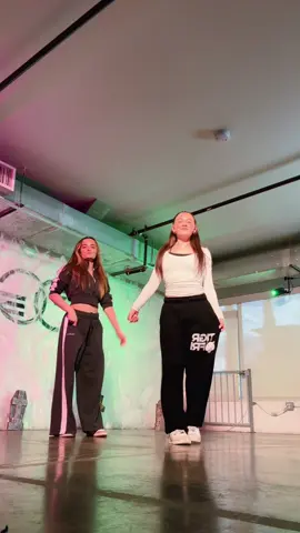 @kellysweeneychoreo #kellysweeneychoreo #fyp #dance #dancer #viral  