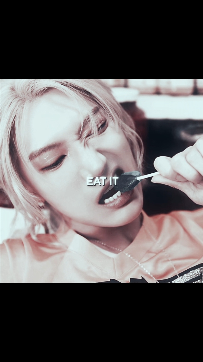 EAT IT UPPPP #tenlee  #chittaponleechaiyapronkul #wayv #nct #fyp 