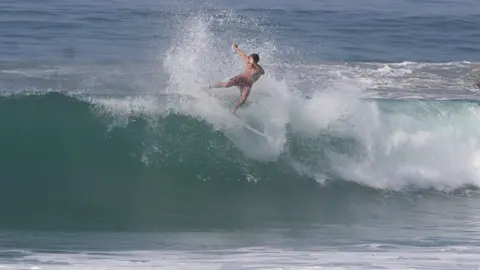 From where we wish we were @shiloh_tennberg #surfclip #surfing #surf #hurley #fyp