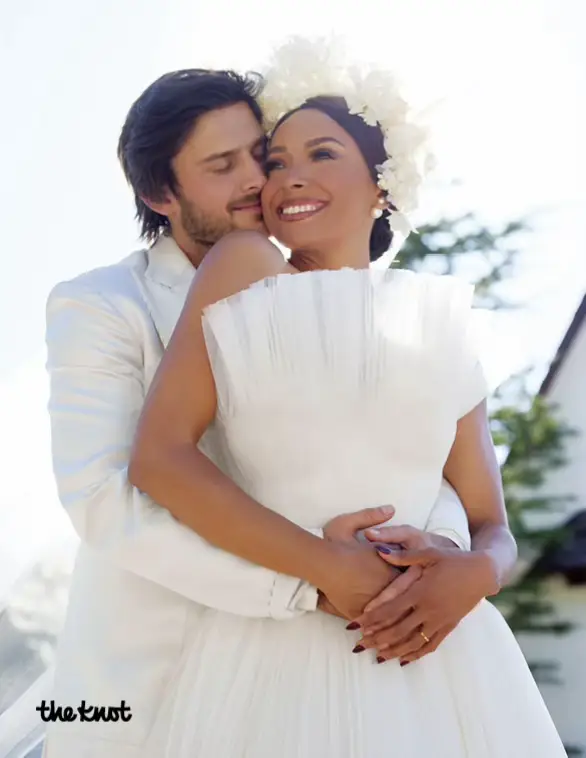 Still replaying this day over and over 🤍 Our full love story’s now up on @The Knot 💍