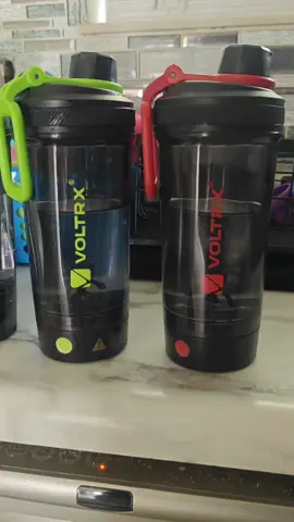 There are literally my favorite water bottle as a gym bro. I hate shaker bottles now and I refuse to use them. Go grab these up now they're the perfect gift for him if he's a gym bro. #shakerbottle #gymaccesories #giftsforhim #tiktokshopcreatorpicks #waterbottle 