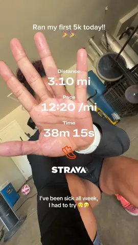 first run in a week? 😭🎉 + started my period, a win is a win tho. Pace could be better, I’m surprised my body let me keep going past my usual 2 miles AYEEEEE 🤧😄#CapCut 