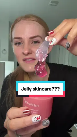 And I’ve been using these for close to a year now!! #medicube #tiktokshopholidayhaul #tiktokshopcybermonday #tiktokshopblackfriday #tiktokshopcreatorpicks 