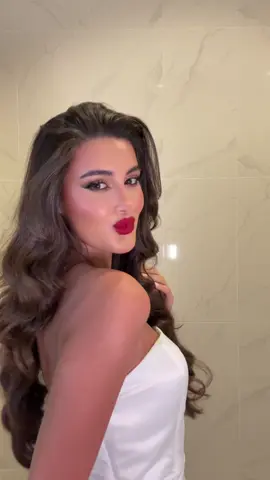 عارفنها يا بنات؟ #tiktok #makeupartist #fypage #trend #makeuptutorial 