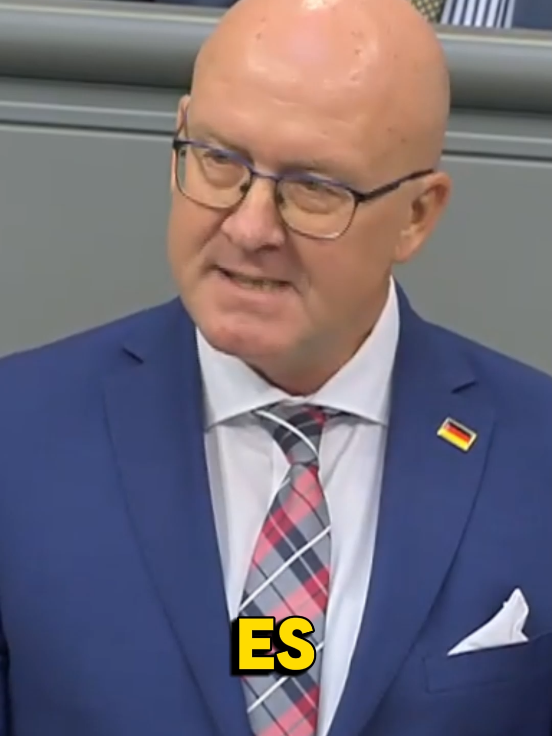 Unsere Politik betrügt Rentner! #f #politik