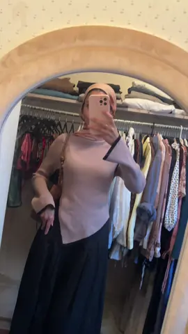 #fypシ゚viral #outfitinspo #outfit #ModestFashion #hijabigirl 