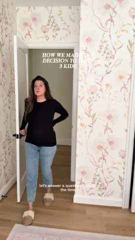 why we decided to have three kids! How many do you have?? What helped your decision? #momof2 #millennialmom #pregnant #thirdbaby #motherhoodunplugged 