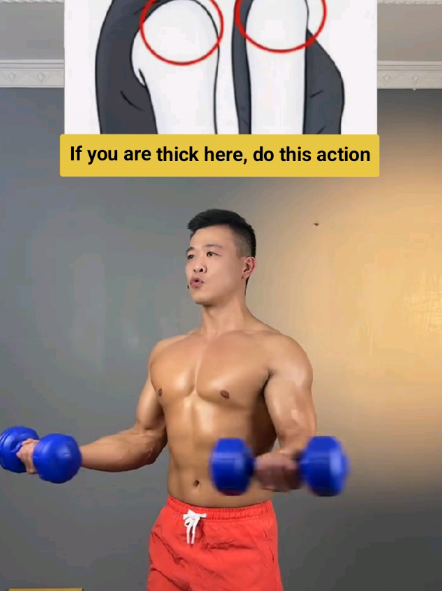 💯💪Sitting for long periods with your head bent forward can cause rounded shoulders and fat buildup in the arms. You should practice these movements more often. If you don’t have dumbbell, use two water bottles instead. #Home #workout #strength #training #dumbbell 