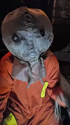 I'm very cute, give me a follow! 