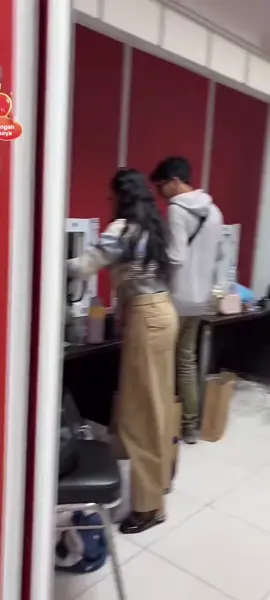 lucu banget milen . mana Valen manggil Mila beb lagi hihih#indosiar #milen #sahabatvalenbangkalan #academy7 #sahabatvalen 