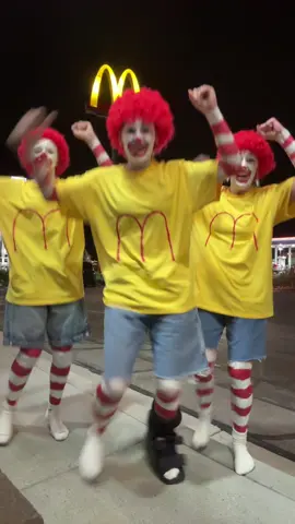 RONALD MCDONALD. 🥀🍟 #mcdonalds #fyp #viral #utah #halloween 