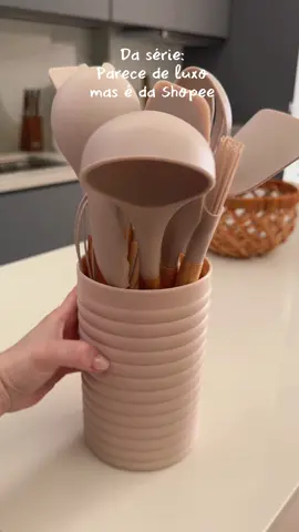 “Quem ama utensílios de cozinha vai surtar com esse 😍🍴 #achadinhododia #utensilioscozinha”#shoppe #comprasshoppee #comprasonline 