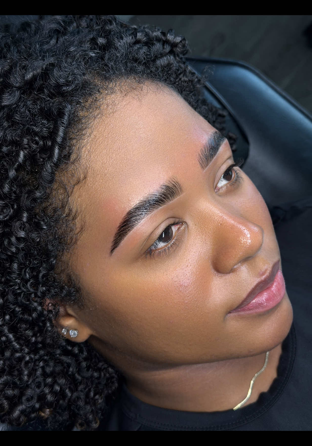 The holidays are coming… let us get your brows ready 🤎🫧 • • 📍Kissimmee  • • #fyp #parati #xyzbca #fypシ #kissimmee 