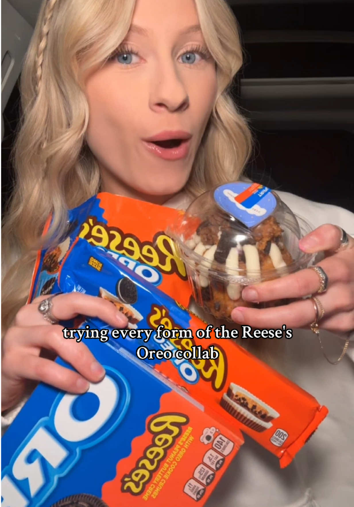 Reese’s OREOS four ways 🥜🍫 #reesesoreos #oreocookies #reeses #oreo #candy 