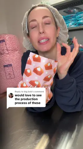 Replying to @big bob a limited time % Run to our TikTok shop 🍭🍬🍫 #rubybond #candy #chocolate #applepie #fall #applespice 