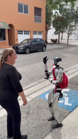 had to hit a little victory dance after the rizz 🤖 big mike is a sports analysis AI robot powering the stat ai mobile app. available in the app store 🤖📲 #robot #bot #ai #statai #artificialintelligence 