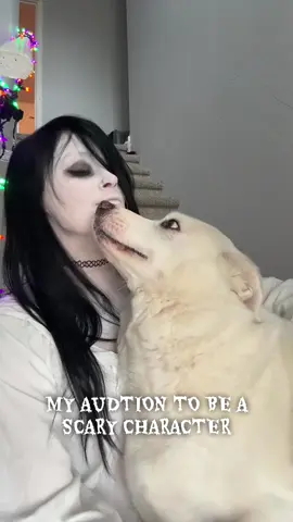 Anyone wanna cast me now? #31daysofhalloween #mysteryjewlerygirl #audition #halloweencostume #mysteryjewelryjar 