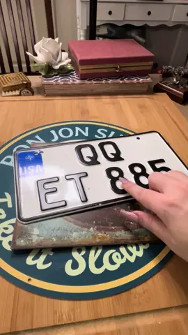 Metal things ASMR (tapping tingles)