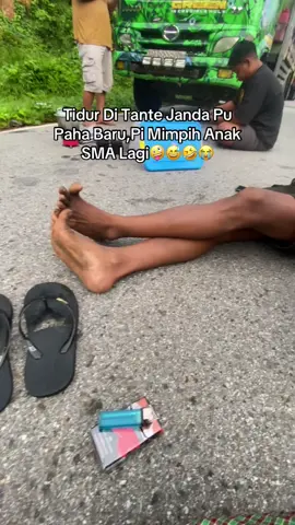 Gacor Kawan😭🤣#infopergerakan #kayubalap #papuabarat #papuatengah #fypp #tembus_like_100k #muridnyaoppagaul @𝕶𝖆𝖑𝖑𝖔𝖑𝖔𝕻𝖎𝖓𝖗𝖆𝖓𝖌🚀 @@_lan🤡 