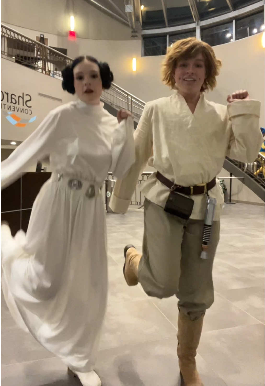 #starwars #lukeskywalker #princessleia #cosplay #cincinnaticomicexpo #skywalker #starwarscosplay #Siblings 