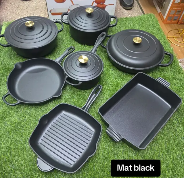 11 pcs Enamel Cast Iron Cooking Pots -19,999/- ➡️All colours attached {swipe} ➡️With Gold knobs ➡️Heavy ,high quality and  durable ➡️Can cook, bake and serve with ♧ CAPACITY: ➡️ 20cm Milk pot.  ➡️ 26cm Soup pot.  ➡️ 27cm Casserole.  ➡️ 26cm Frying pan. ➡️ 25cm Grill pan. ➡️ 33cm Baking/Oven pan. ➡️ 31cm Oval Pot / Shallow Pot ➡️ Real photos  ✨ Ready to Order? Contact: +254115761400 ✨ Easy Payment Options: Pay on delivery for Nairobi orders. ✨ Parcels: Payment required before delivery. ✨ Complimentary Delivery: Within CBD Town (Payment on Delivery). Your satisfaction is our priority!